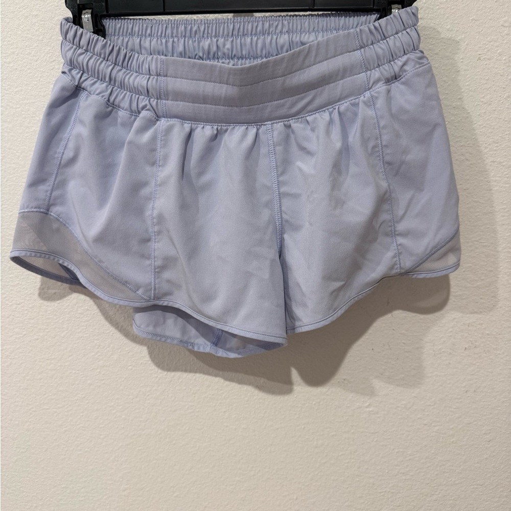 Lululemon Hotty Hot Shorts 2.5